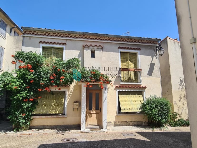 thumbnail of estate's photo