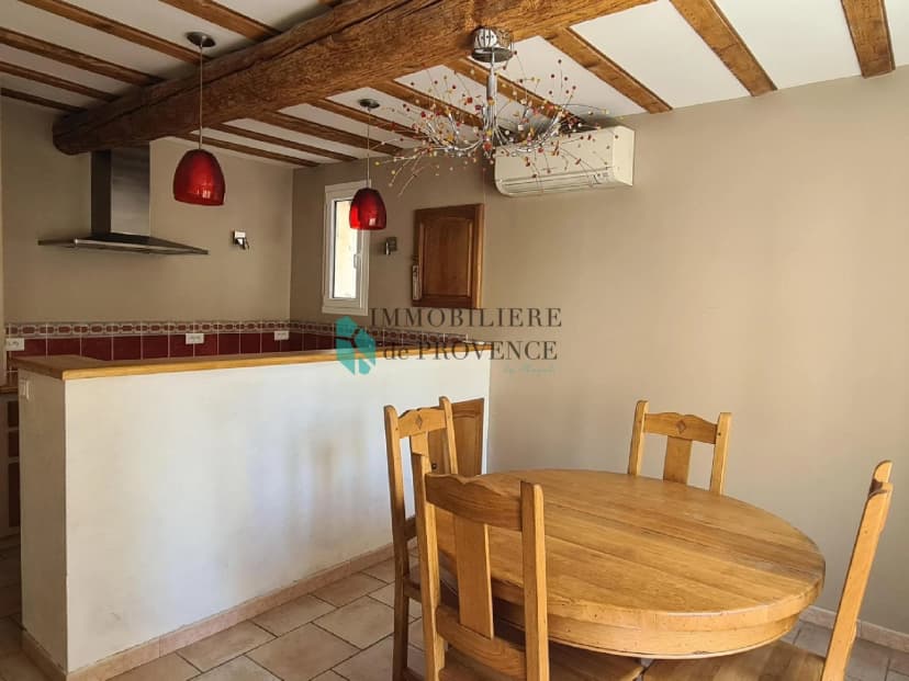 thumbnail of estate's photo