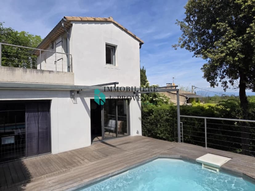 thumbnail of estate's photo